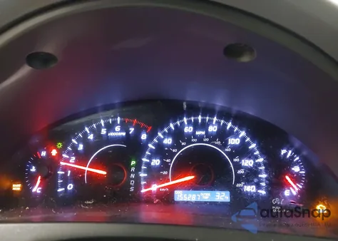 2010 Toyota Camry z USA, uszkodzony, nr VIN 4T4BF3EK7AR058122